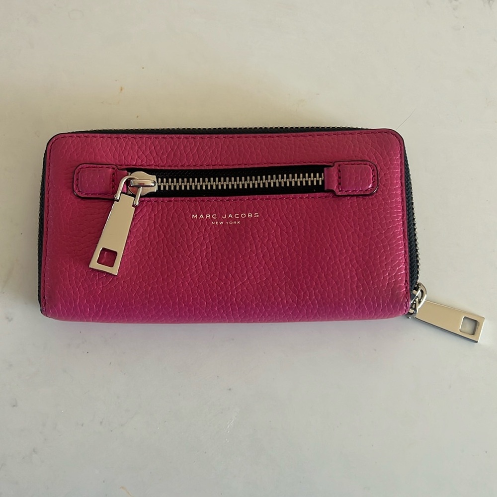 Marc Jacobs wallet